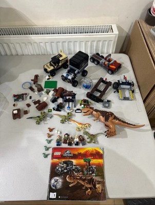 LEGO Jurassic World: Carnotaurus Gyrosphere Escape (75929)