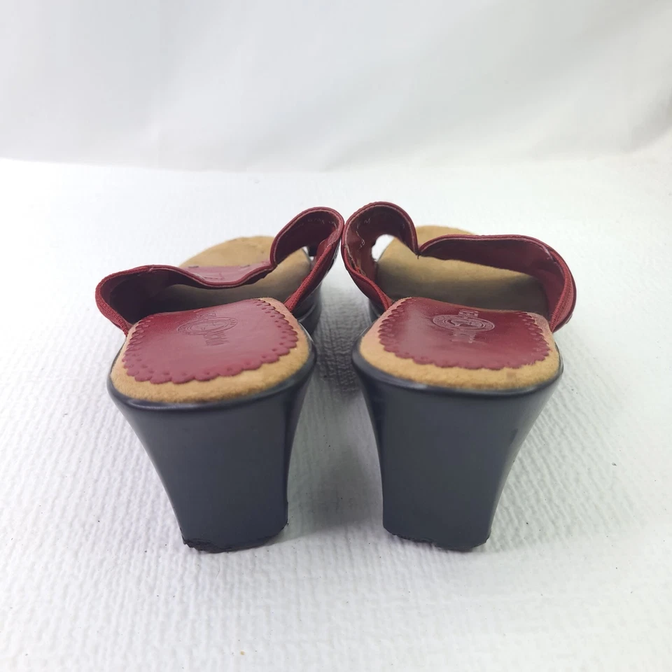 Zapatos de tacón de cuña de cuero rojo Duck Head sin cordones para mujer talla 6,5 Foto 4 de 4