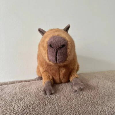 ジェリーキャット カピバラ Clyde Capybara Hipster JELLYCAT - Clyde Capybara Hipster Soft Toy 21cm | Selfridges.com