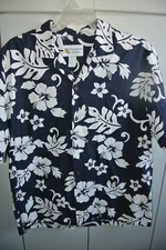 Alohawears Mens XL Hawaiian Hibiscus & Monstera Pareau on Black /Nice