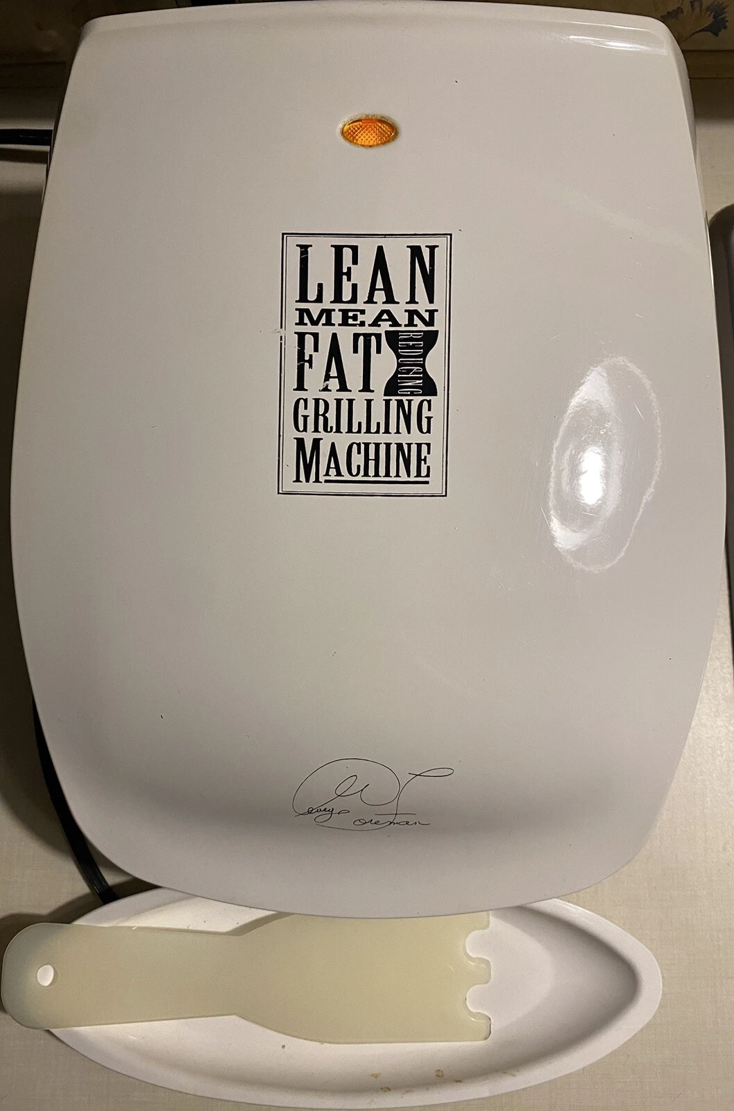GEORGE FOREMAN LEAN MEAN FAT GRILLING MACHINE MODEL GR20 With Accessories