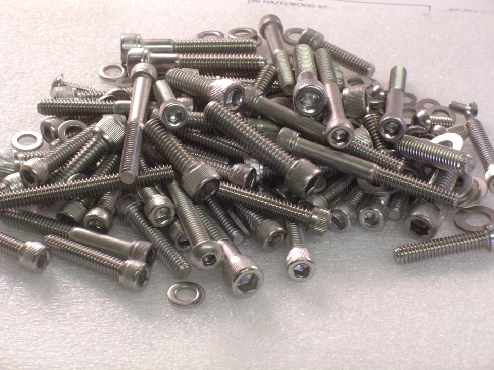 Harley Davidson Softail FLS FXS 1340cc 82" Motor EVO Acero Inoxidable Allen Tornillos Kit Foto 2 de 4