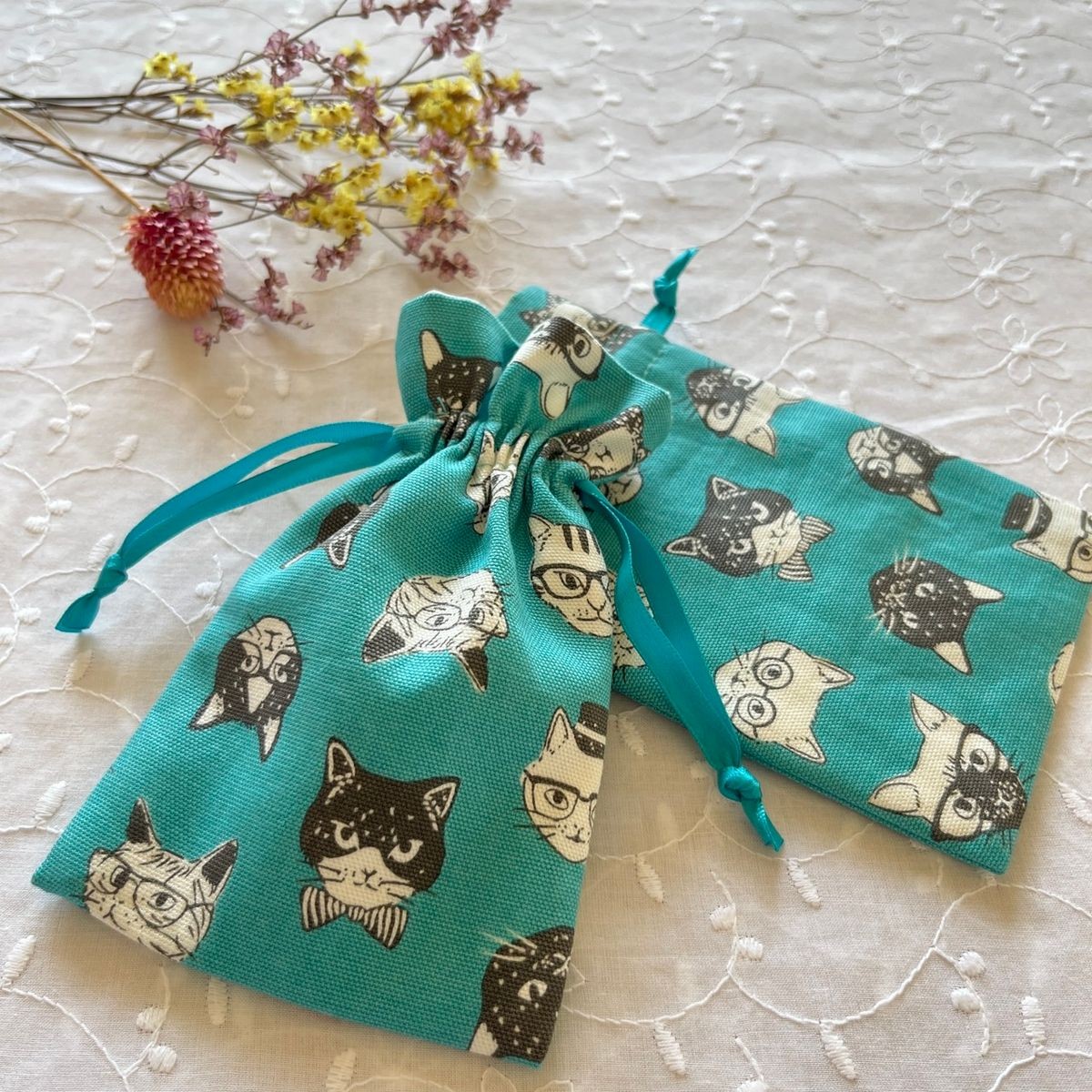 [] Cat illustration pattern mini drawstring bag (… - image 1