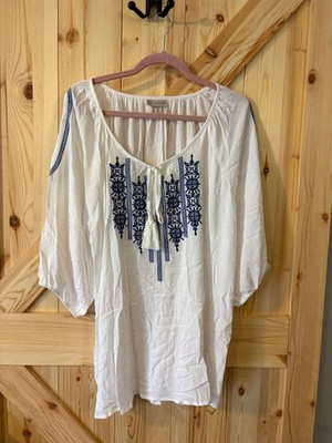 CB Established 1962 White Cold Shoulder Boho Tunic with Blue Embroidery, Size 2X