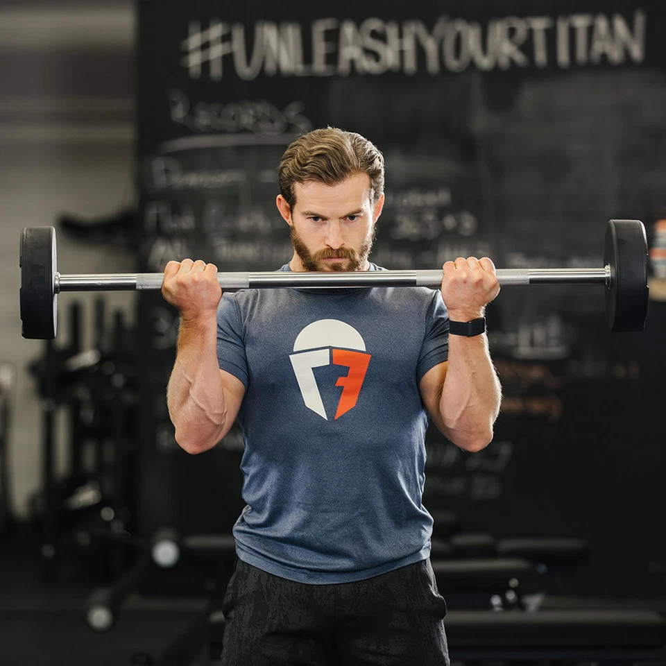 Barra fija recta de goma Titan Fitness 40 lb, barra de pesas precargada Foto 4 de 4