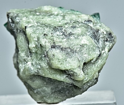 Superb Quality Natural Emerald Crystal Cluster On Matrix 142 Carat - Picture 15 of 15