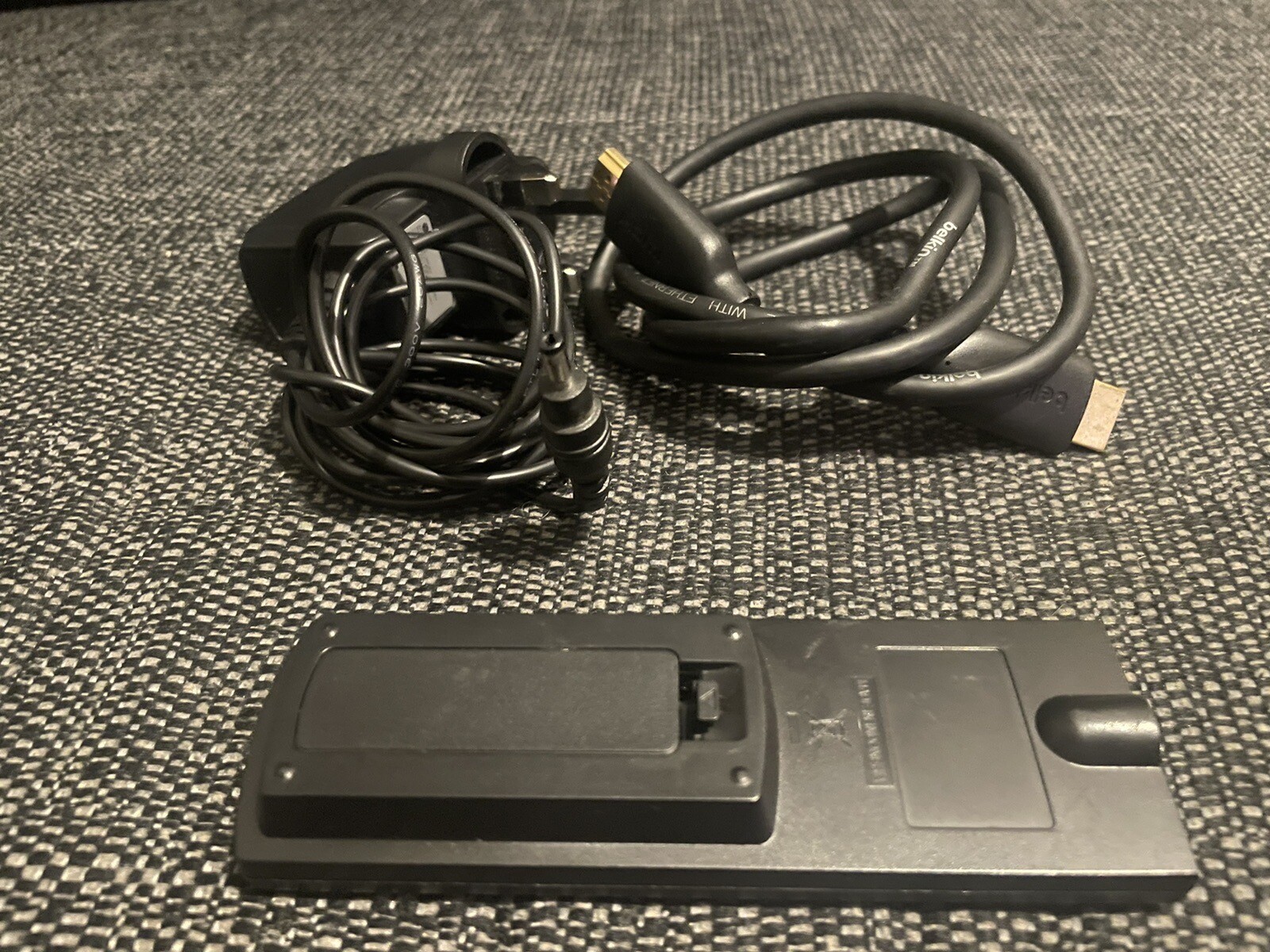 LG BluRay DVD Player BP240 with Remote Control Black Inc Power & HDMI