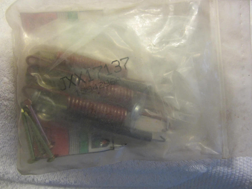 1 nuevo kit de hardware de freno Allparts H7241 freno de tambor, auto camión, piezas de EE. UU. Foto 2 de 3