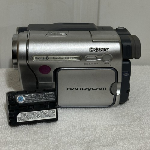 Sony Handycam DCR-TRV460 Digital 8 Hi8 Video Camcorder W/ Battery - No Charger - Picture 10 of 10
