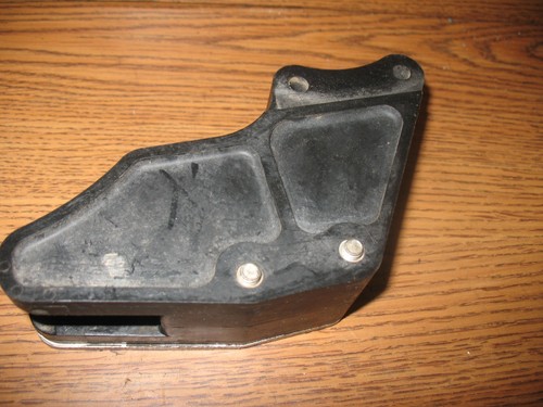 2017 KX100 REAR CHAIN GUIDE GUARD KAWASAKI KX 100 13272-1446 - Picture 4 of 7