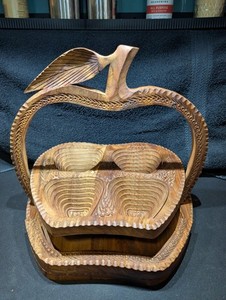 Hand-Carved 4-Compartment Collapsible Wooden Apple Basket / Trivet / Decor