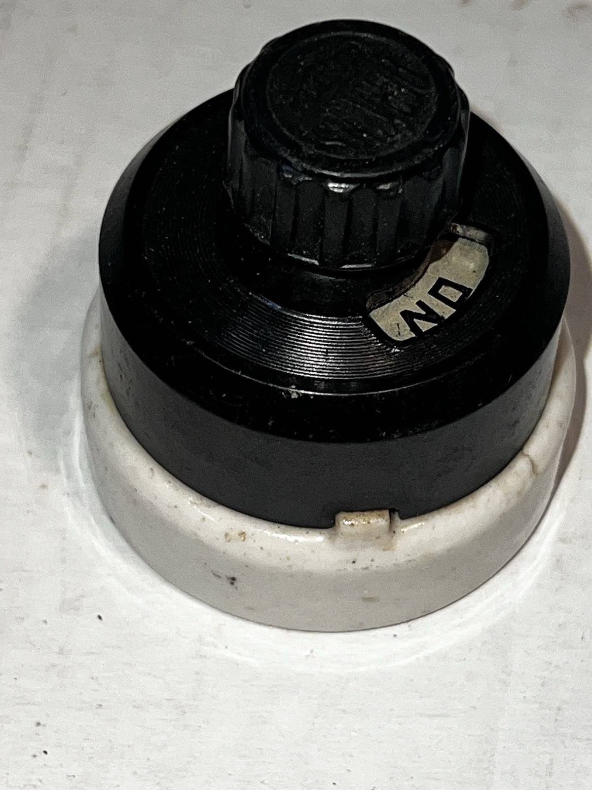 Vintage Porcelain Bakelite Perkins Rotary Rotating Surface Mount On/Off Switch