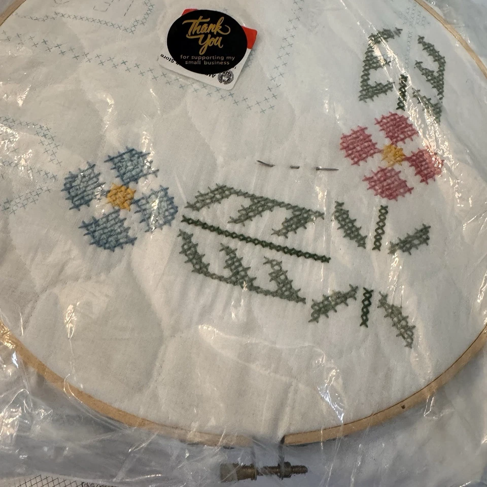 混批 6 件复古未完成十字绣项目 + 3 个圈 1 个 Crewel 复古乐趣 — 第 2/4 张图片