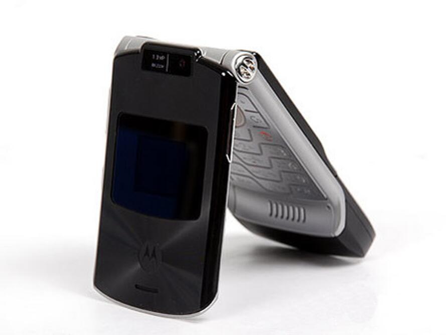 Original Motorola Razr v3xx Flip Cellphone Bluetooth 1.3MP Camera