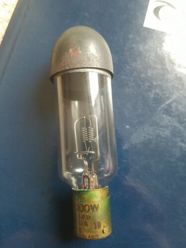MAZDA VINTAGE PROJECTOR LAMP BULB- 100 Volt 200 Watt WORKS - Picture 1 of 8