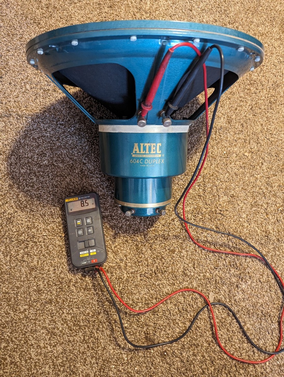 s-l1200.jpg s-l1200.jpg