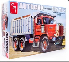AMT 1:25 -  1150 Autocar DC9964B Dump Truck Model Truck Kit