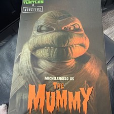 NECA TMNT Teenage Mutant Ninja Turtles x Universal Monsters Michelangelo - Mummy
