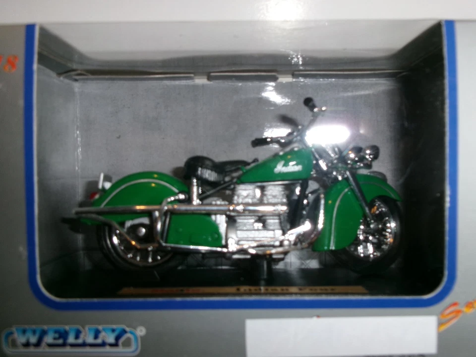 Indian Four - Grün 1:18 MAISTO - Bild 3 von 3