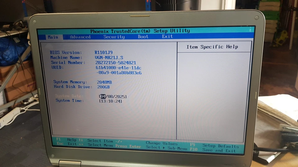 READ!! Sony vgn-nr21j 15.4" Laptop Intel Pentium T2330 2GB 200GB, NO OS - Image 3 of 4