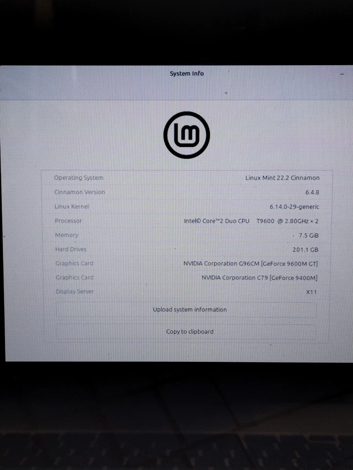 Apple MacBook A1297 17" 2009 Core 2 Duo 8GB RAM 200GB HDD Linux Mint 22 - Image 2 of 4