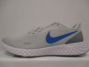 nike revolution 27