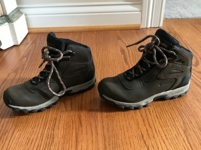 Columbia Youth Yoncalla Waterproof BOOTS Size 2 for sale online | eBay