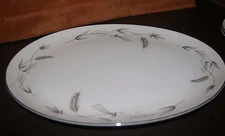TAYLOR SMITH & TAYLOR TAYLORTON SILVER WHEAT OVAL 13” SERVING MEAT PLATTER USA