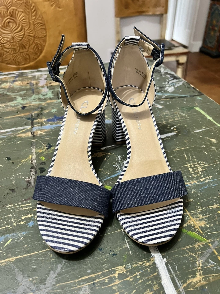 Sandalias de lavandería chinas CL 8,5 azul blanco a rayas tacón bloque punta abierta náuticas Foto 2 de 4