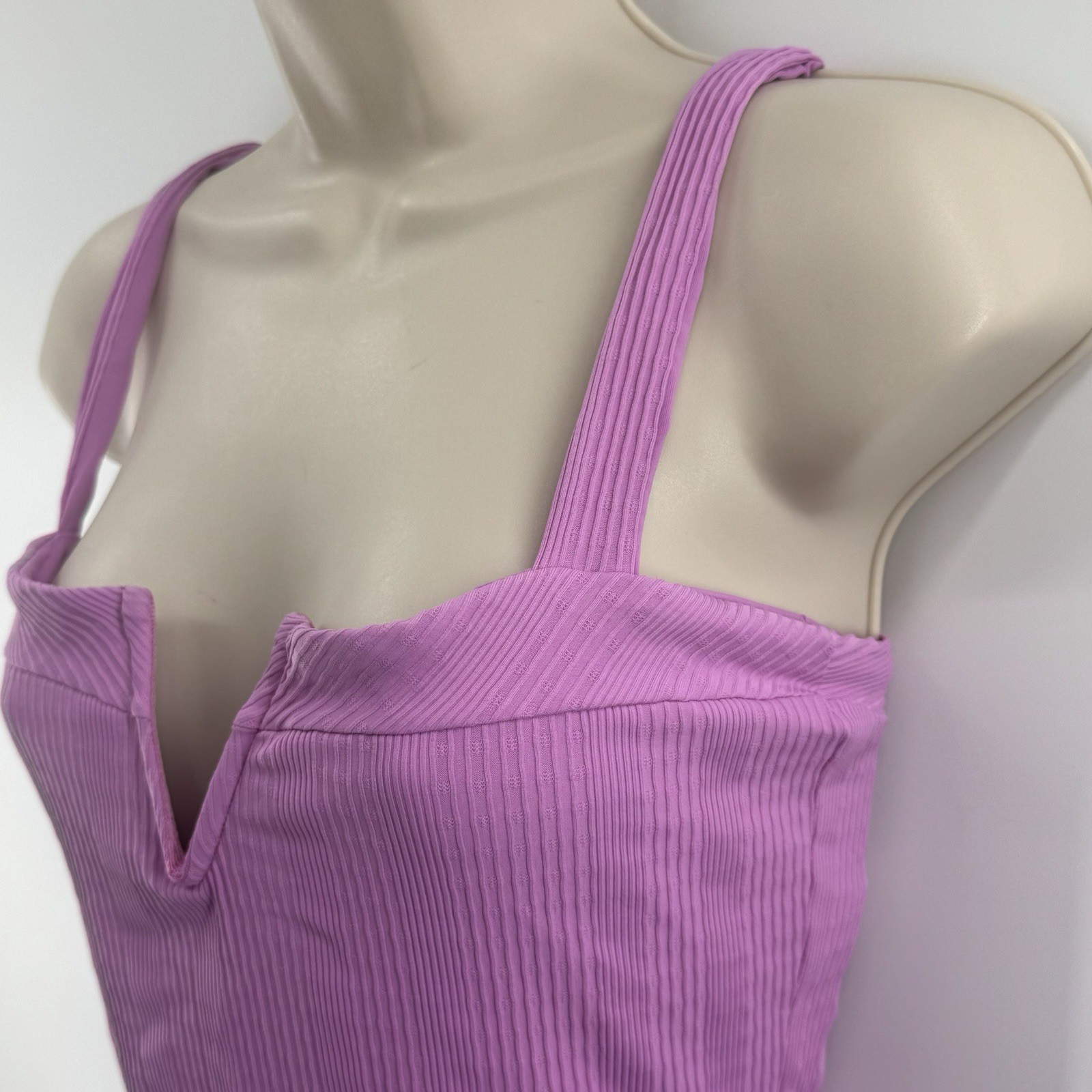 L*Space Structured Ribbed One Piece Swimsuit Size… - image 3