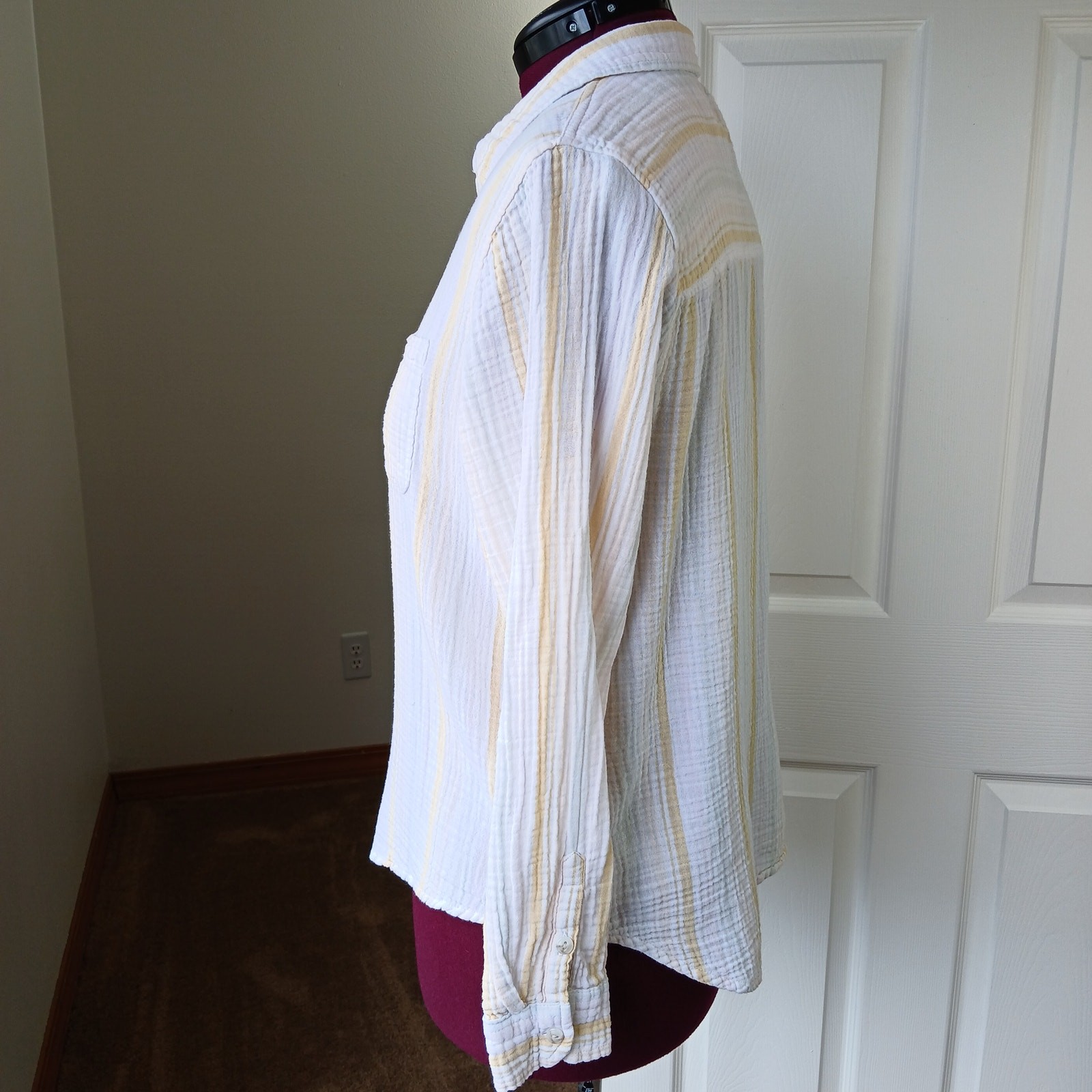 Universal Thread Super Soft Cotton Button-up Shir… - image 3