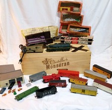 MASSIVE Lot of Vintage Toy Trains Locomtoives, Train Cars, Buildings, Tracks Etc