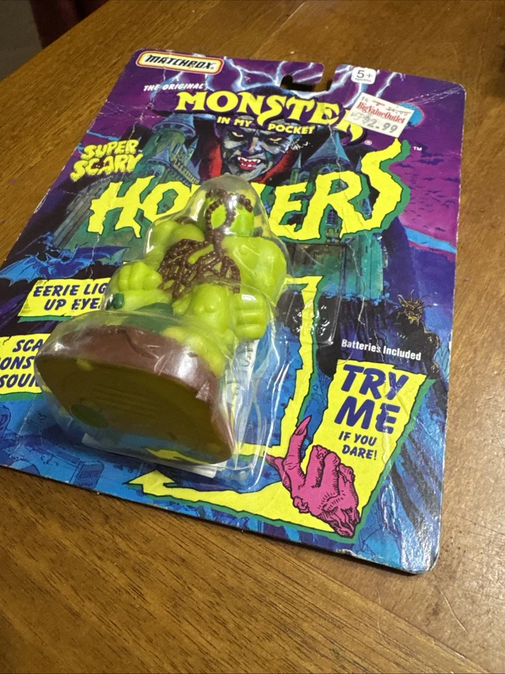 Matchbox Monster in My Pocket Super Scary Howlers Vintage Halloween Toy - Image 2 of 4