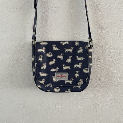 CATH KIDSTON TASCHE MIT DACKELDRUCK - MARINEBLAU - WURSTHUND SCHULTER