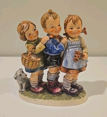 Goebel Hummel Model 369 Follow The Leader 