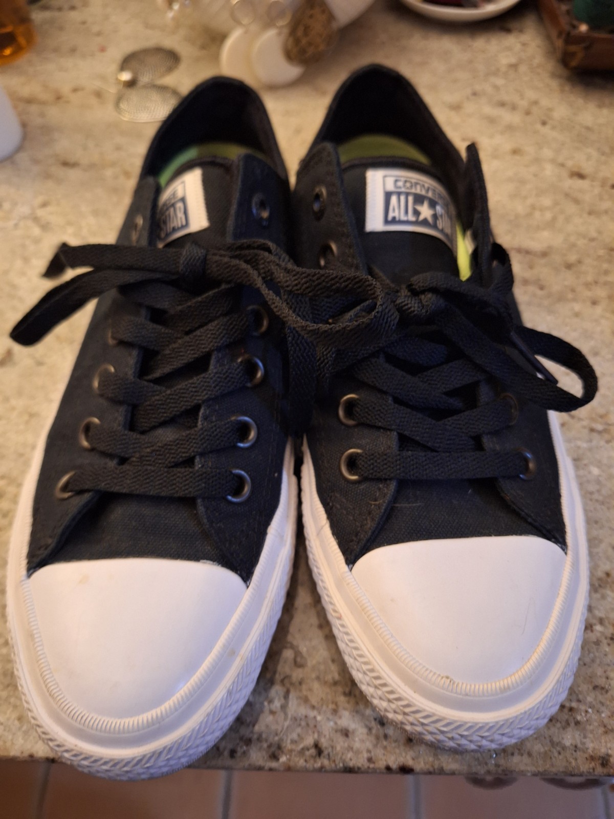 CONVERSE, CHUCK TAYLOR ALL STAR TENNIS SHOES,WOMEN'S  SIZE 7