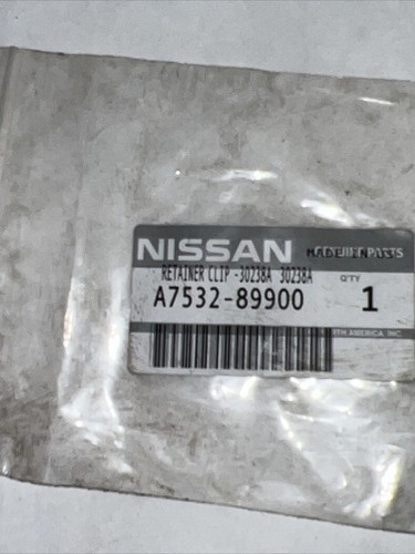 U09211615 Nissan Retainer Clip 30238A A7532-89900 USA Genuine Parts OEM Part - Picture 2 of 3