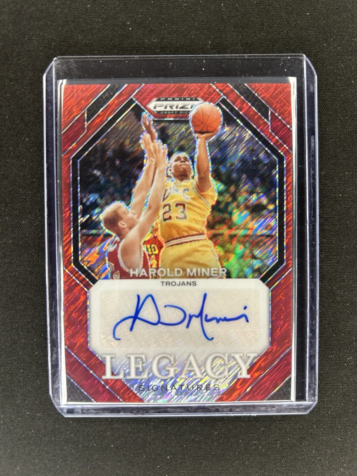 2024 Panini Prizm Draft Picks FOTL Red Shimmer Legacy Auto Harold Miner 10/11