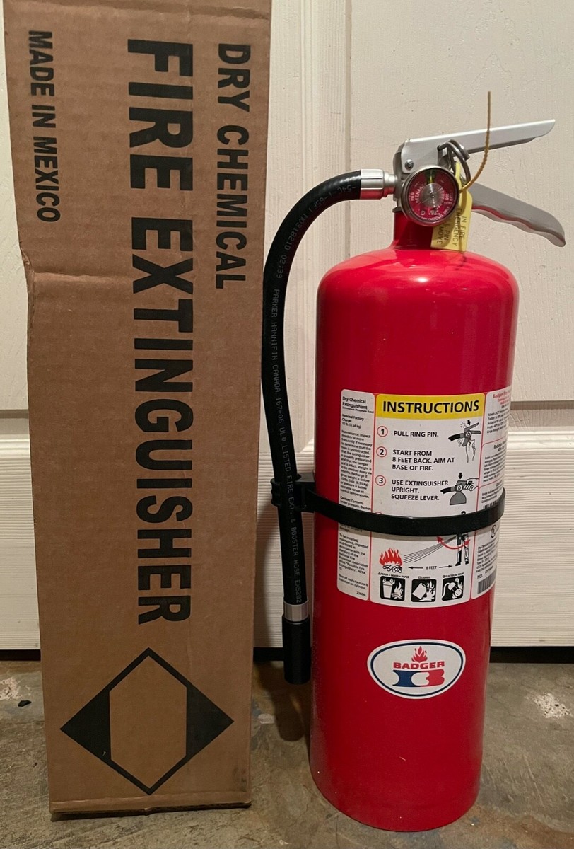 Badger 22603 ABC Dry Chemical Fire Extinguisher - 10 lb w