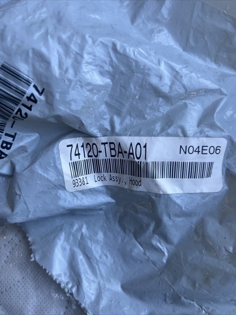 2016 - 2021 HONDA CIVIC SEDAN / COUPE / HATCHBACK GRILLE AIR DEFLECTOR 2016 - 2021 HONDA CIVIC SEDAN / COUPE / HATCHBACK GRILLE AIR DEFLECTOR