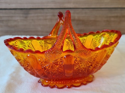Vintage Fenton Amberina Daisy and Button 4-Inch Basket with Split Handle - Picture 8 of 8