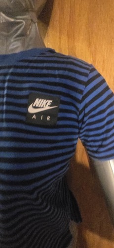 Nike Air Kids M Striped Blue Black & B-W Logo T Shirt Short Sleeve Crew Neck Set - Picture 2 of 11