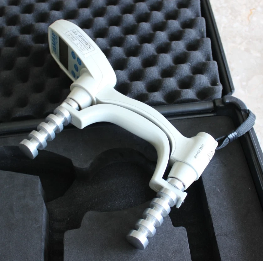 Dinamómetro probador de fuerza de agarre digital Jamar Plus + usado en estuche Foto 4 de 4