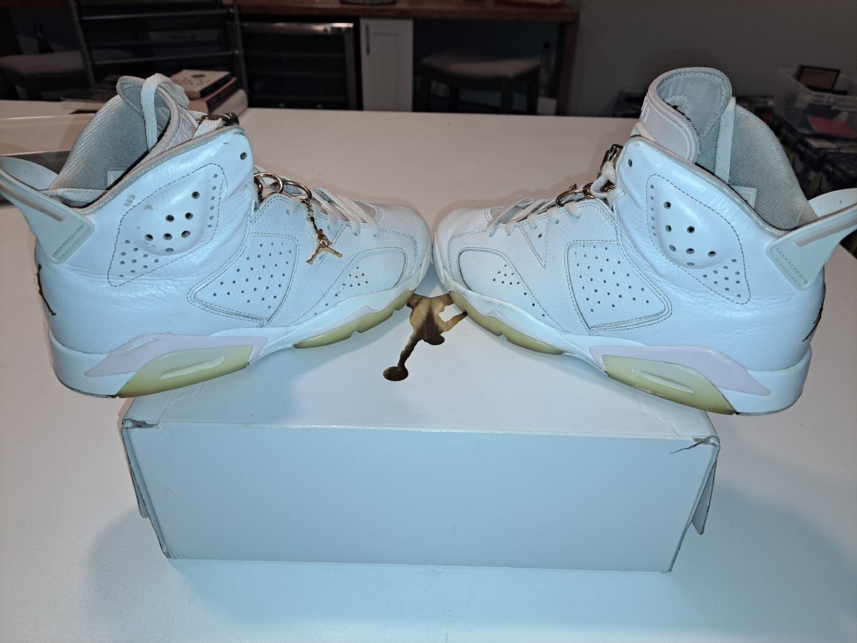 Nike Air Jordan 6 Retro DH9696-100 Women’s 11.5 Men’s 10 NIKE AIR JORDAN 6 RETRO WHITE/METALLIC GOLD SZ WOMEN 11.5  main image 3