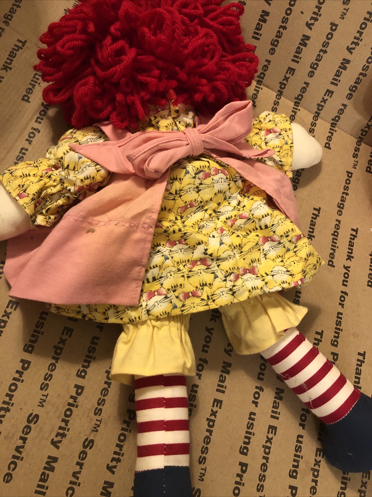 Adorabke Raggedy Anne Doll Yelloe Cat dress with hat Gem