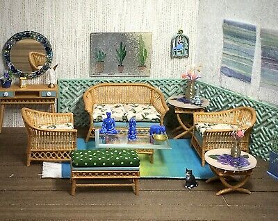 1:12 scale stool gold//green 2 armchairs Dollhouse Victorian cane rattan sofa