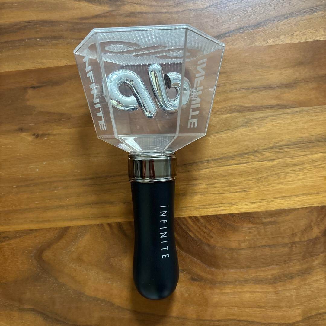 INFINITE SECOND INVASION EVOLUTION PLUS official Pen Light