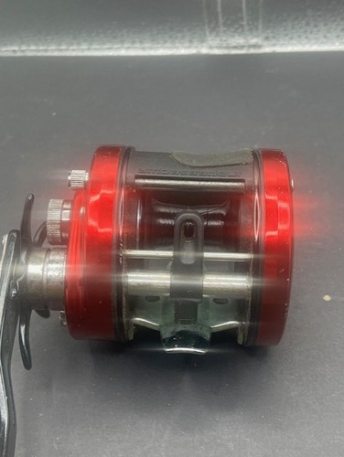 Abu Garcia Ambassadeur 5600SX Right Retrieve Bait Casting Reel - Picture 8 of 10