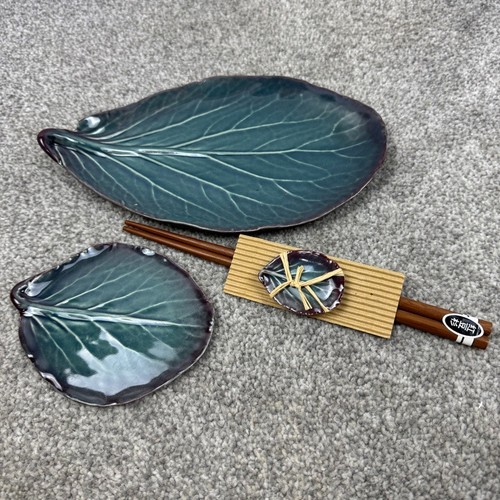 Caralyn Kieckhaefer Sushi 3 Dish Set Wood Chopsticks Green Leaf Japanese Style - Picture 3 of 11