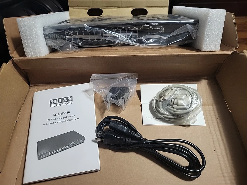 Mailand 24 Port Switch MIL-S3580US S3580 10/100 Managed 2 Gig Opt